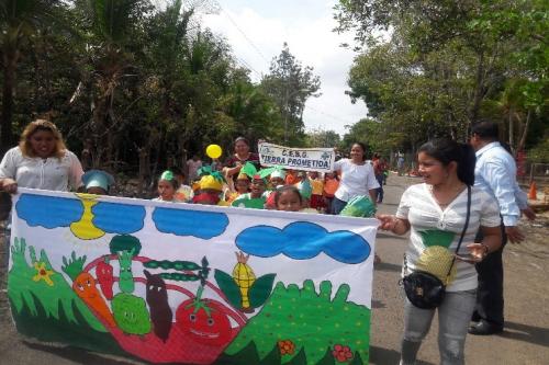 5 grado ciencias solciales semana de las frutas (4).jpg
