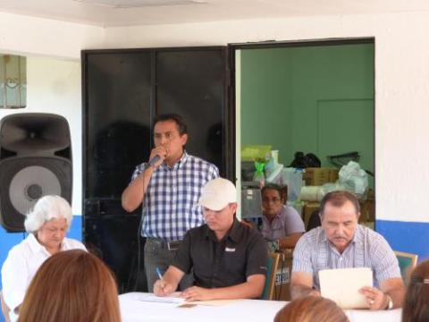 Conversatorio sobre el edificio N° 3 de la Escuela de Ocú