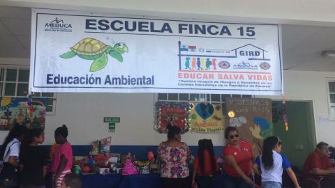 Estudiantes conmemoran el Mes de los Recursos Naturales en Bocas del Toro