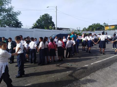 Escuelas de San Miguelito cumplen con el tiempo de desalojo en simulacro