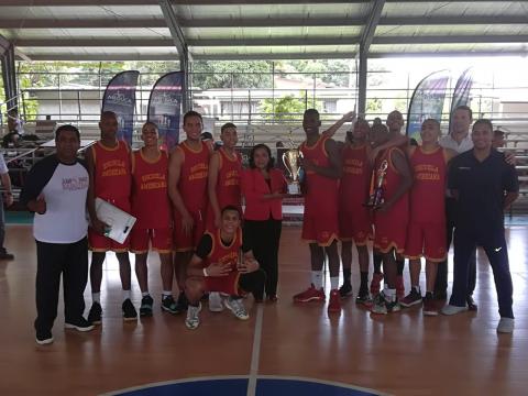 Panamá Centro se corona campeón del Baloncesto Masculino Nivel Media