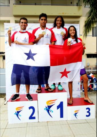 Panamá logra medalla de oro en lucha olímpica y natación de los Juegos Codicader