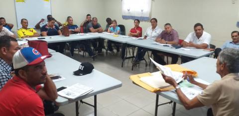 Reunión de coordinación de docentes de educadores fisicos nivel primario para la selección de representaciones deportivas de Los Santos. (JUDEN Y CODICADER)