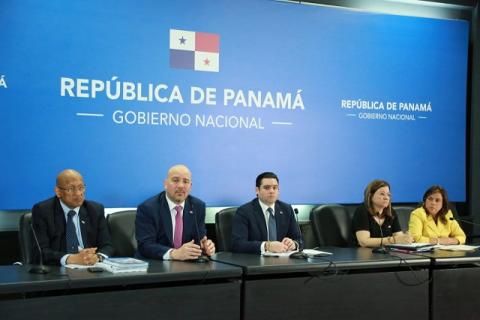 Gabinete deja sin efecto compra de uniformes