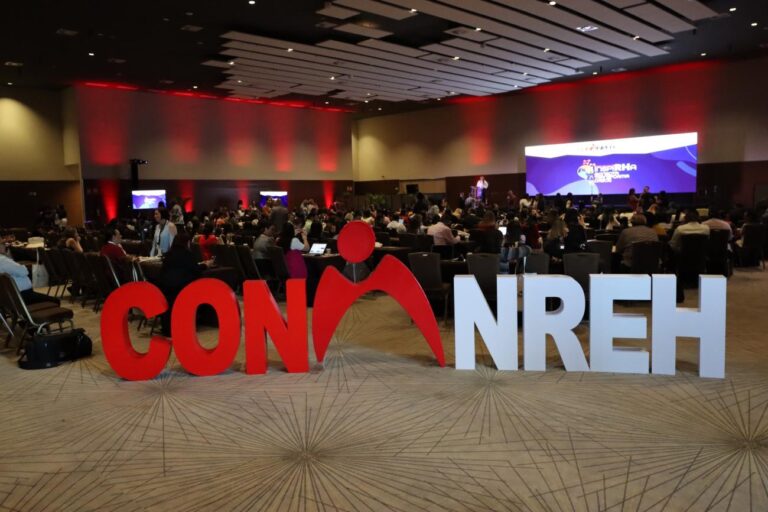 En Congreso de Recursos Humanos Meduca agradece apoyo en concurso