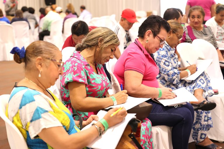 Meduca capacita a más de 400 líderes educativos