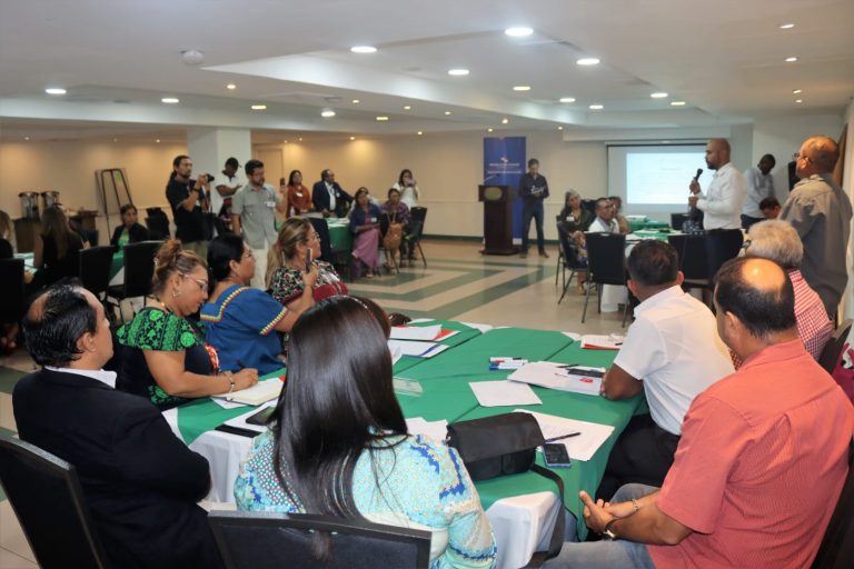 Fortalecen Plan Nacional de Educación Intercultural Bilingüe