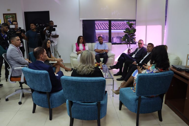 Ministra Molinar, presenta balance de gestión 2024 y proyecciones para el año escolar 2025-1