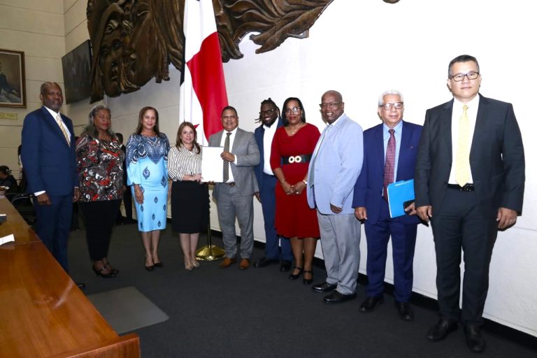 Proyecto que incluye la cultura y los aportes de los ‘afro’ en el currículo educativo en Panamá