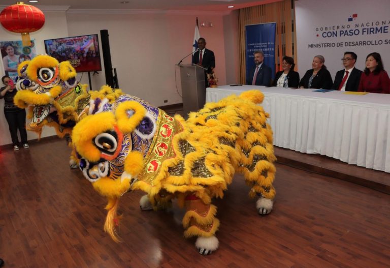Meduca integrado a la celebración del Nuevo Año Chino